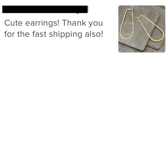 🍒3/$30 New Gold Teardrop Hoops - Picture 3 of 3